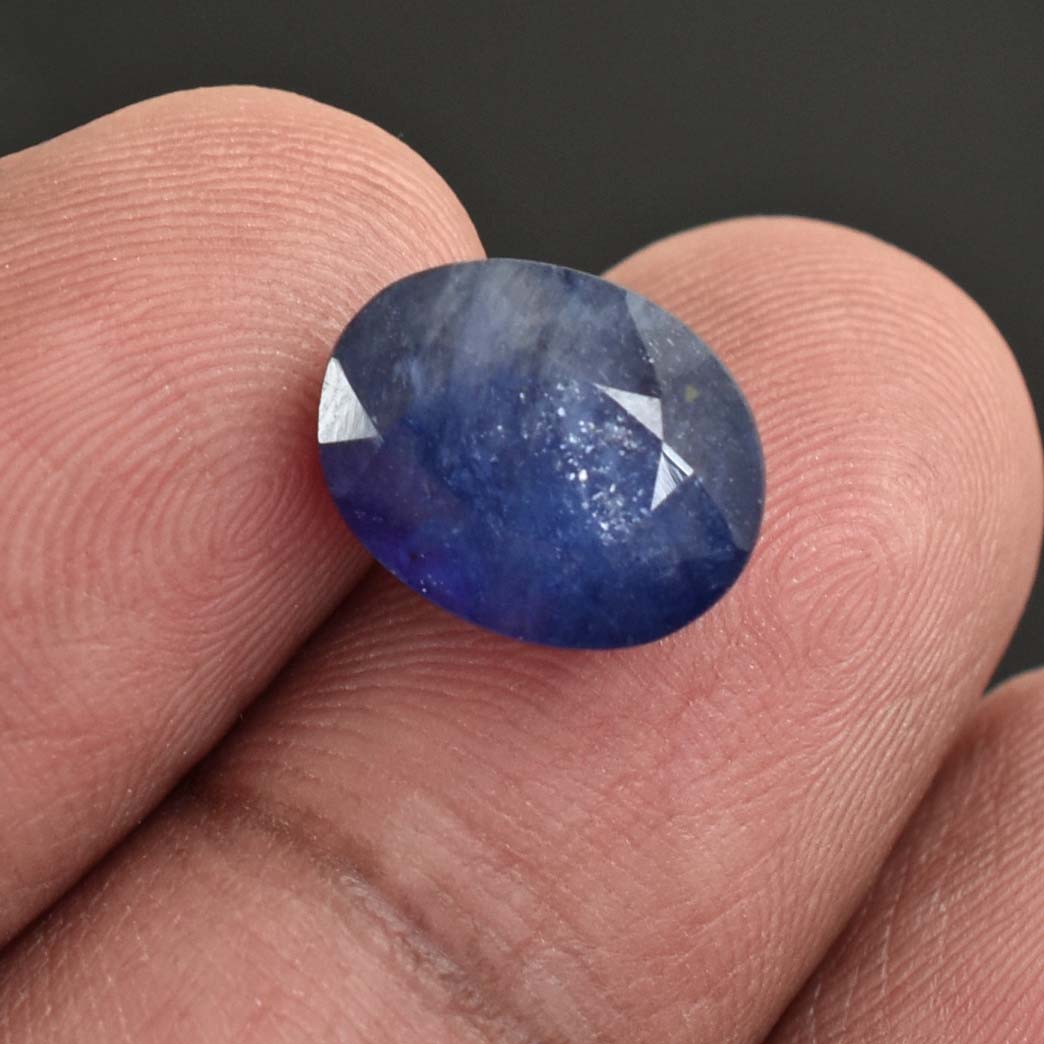 3 Cts Madagascar Blue Sapphire Gemstone - Faceted