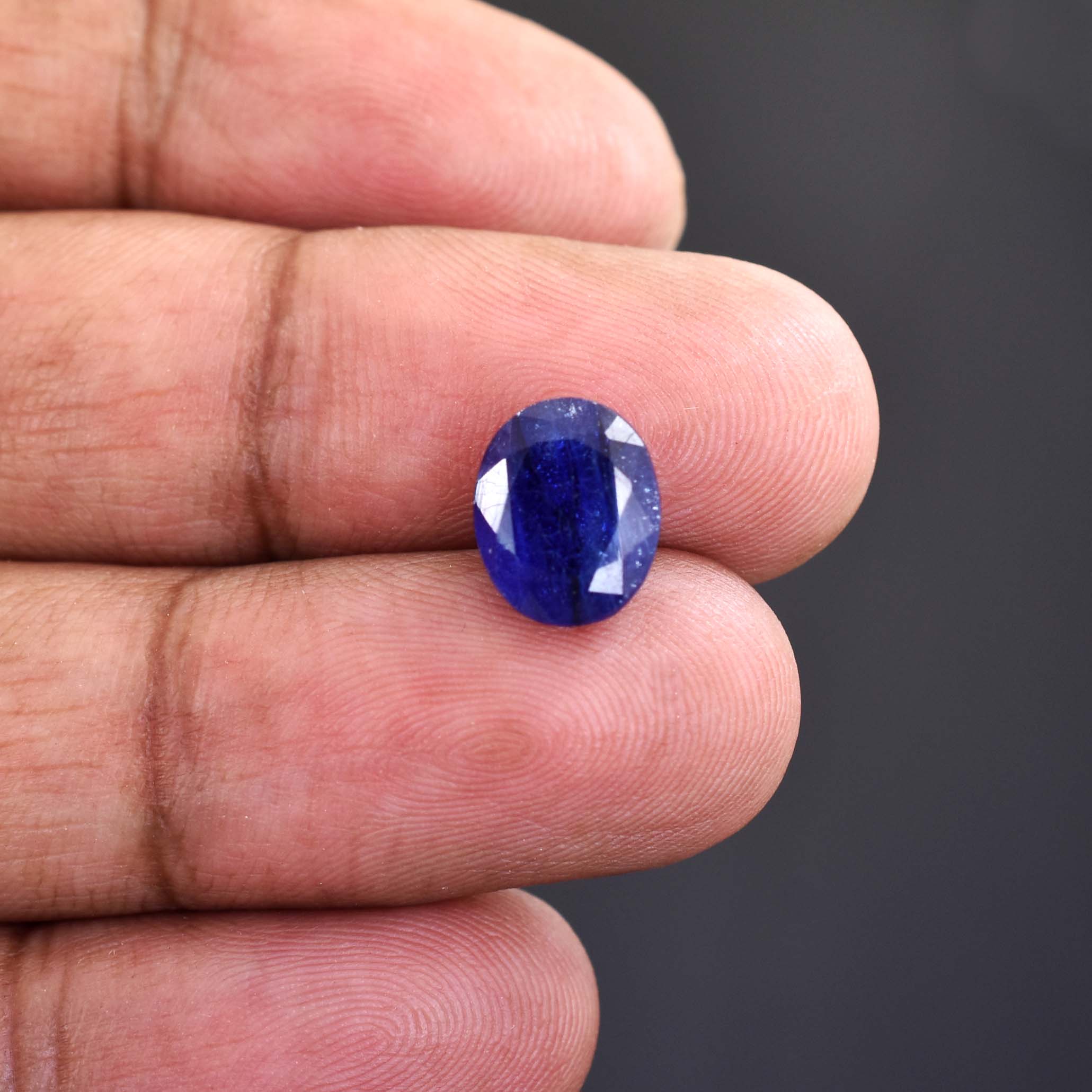 4.62 Ct Madagascar Blue Sapphire Gemstone - Faceted