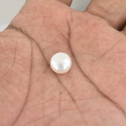 4.7 Ct Indian White Pearl Gemstone - Cabochon