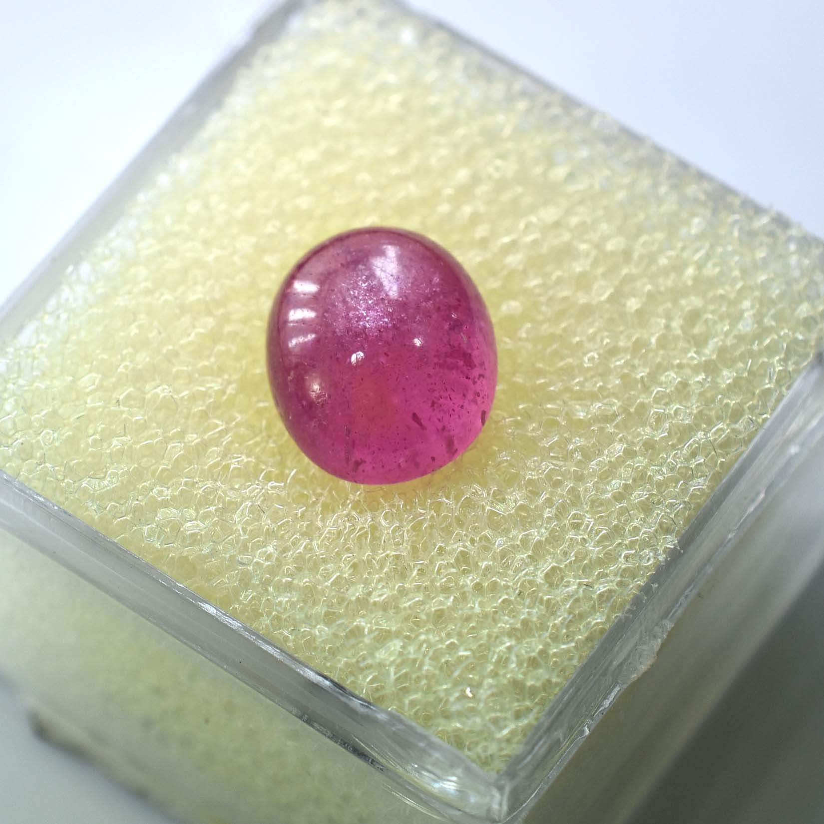 5.45 Cts Madagascar Ruby Gemstone - Cabochon