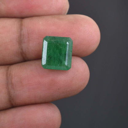 5.65 Cts African Emerald Gemstone - Faceted