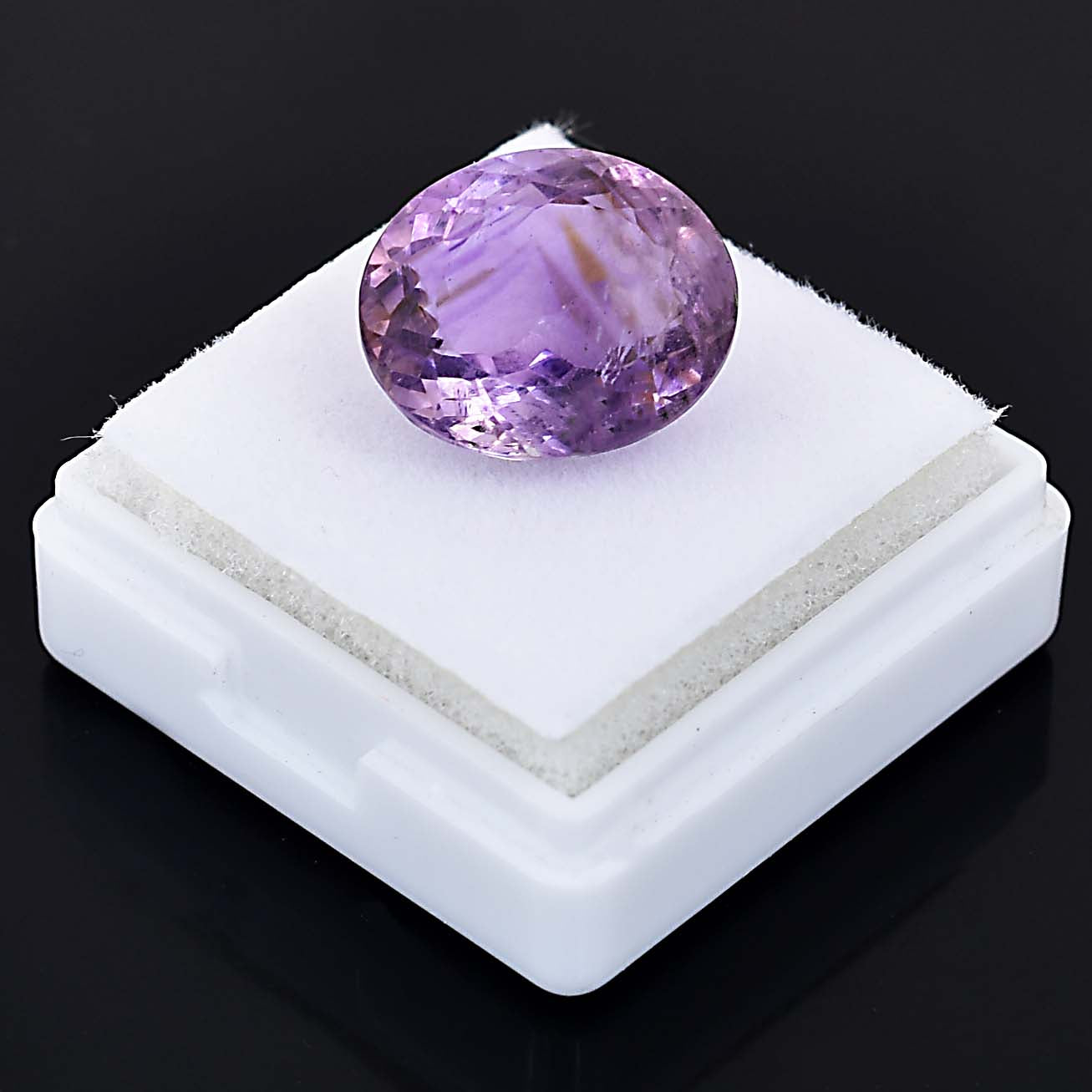 8.8 Cts Brazilian Amethyst Gemstone - Faceted