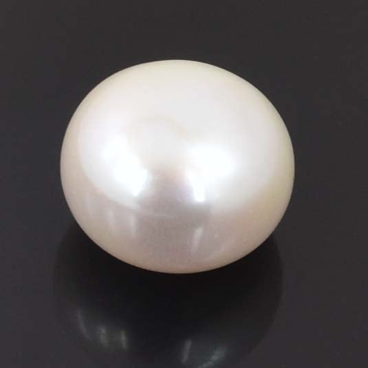 8.85 Ct Indian White Pearl Gemstone - Cabochon